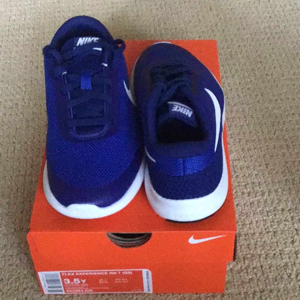 Nike shoes